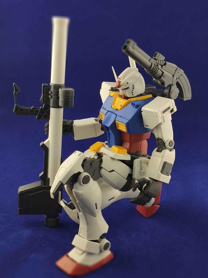BANDAI MG 1/100 RX-78-2 Gundam (The Origin)