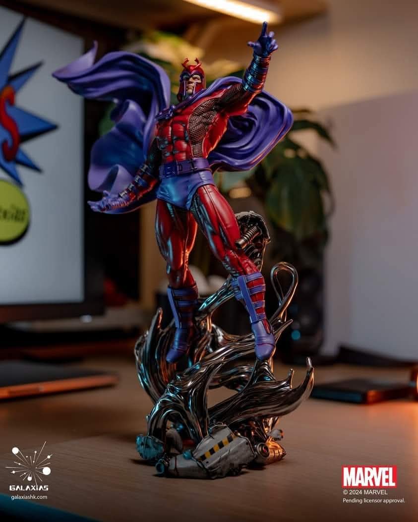 GALAXIAS DESKTOP SUPERS #1 - Magneto 1/8 PVC Figure