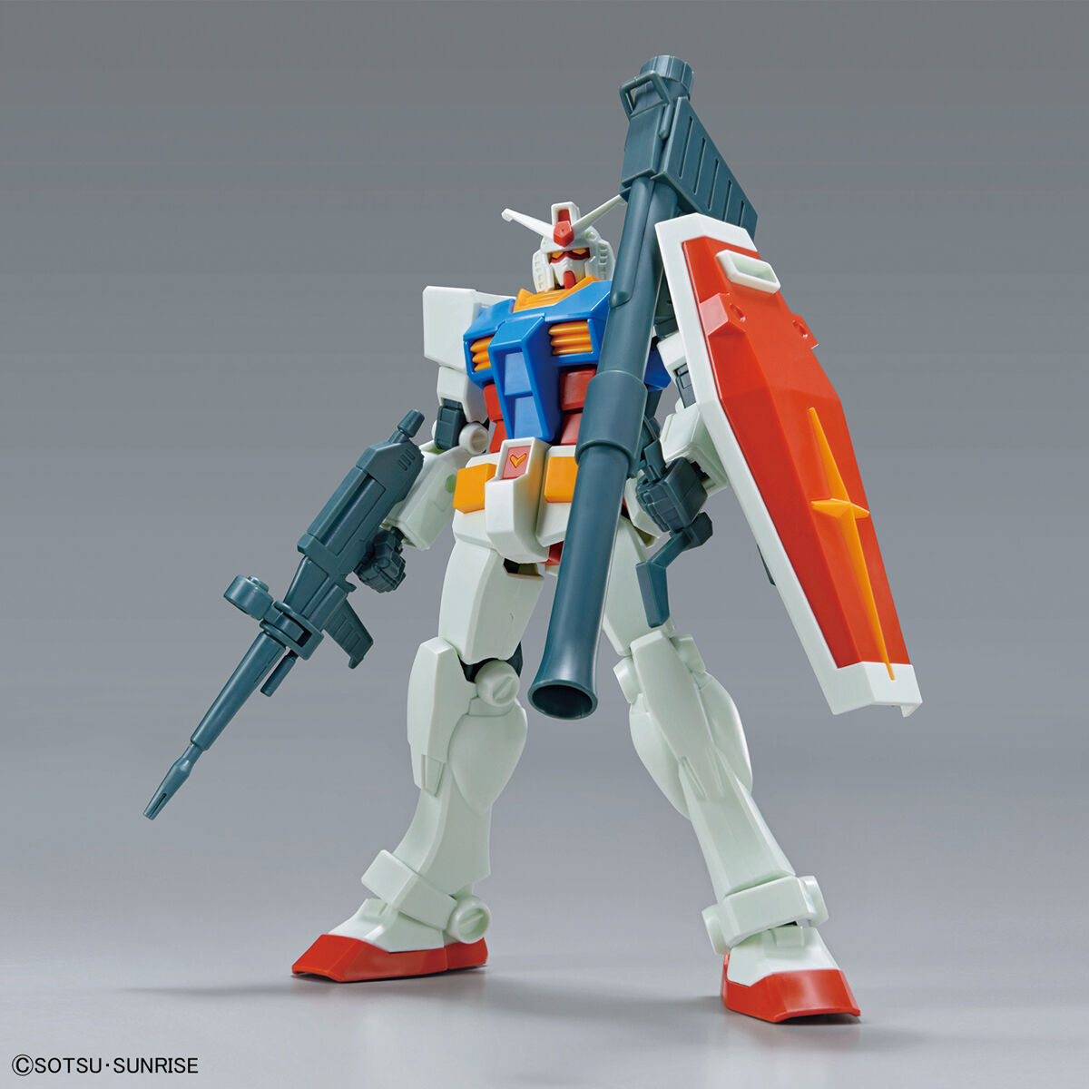 BANDAI EG 1/144 Entry Grade RX-78-2 Gundam (Full Weapon Set)