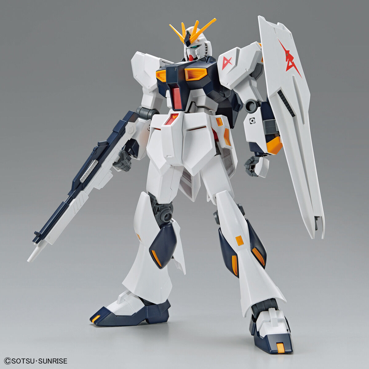 BANDAI EG 1/144 Entry Grade RX-93 Nu Gundam