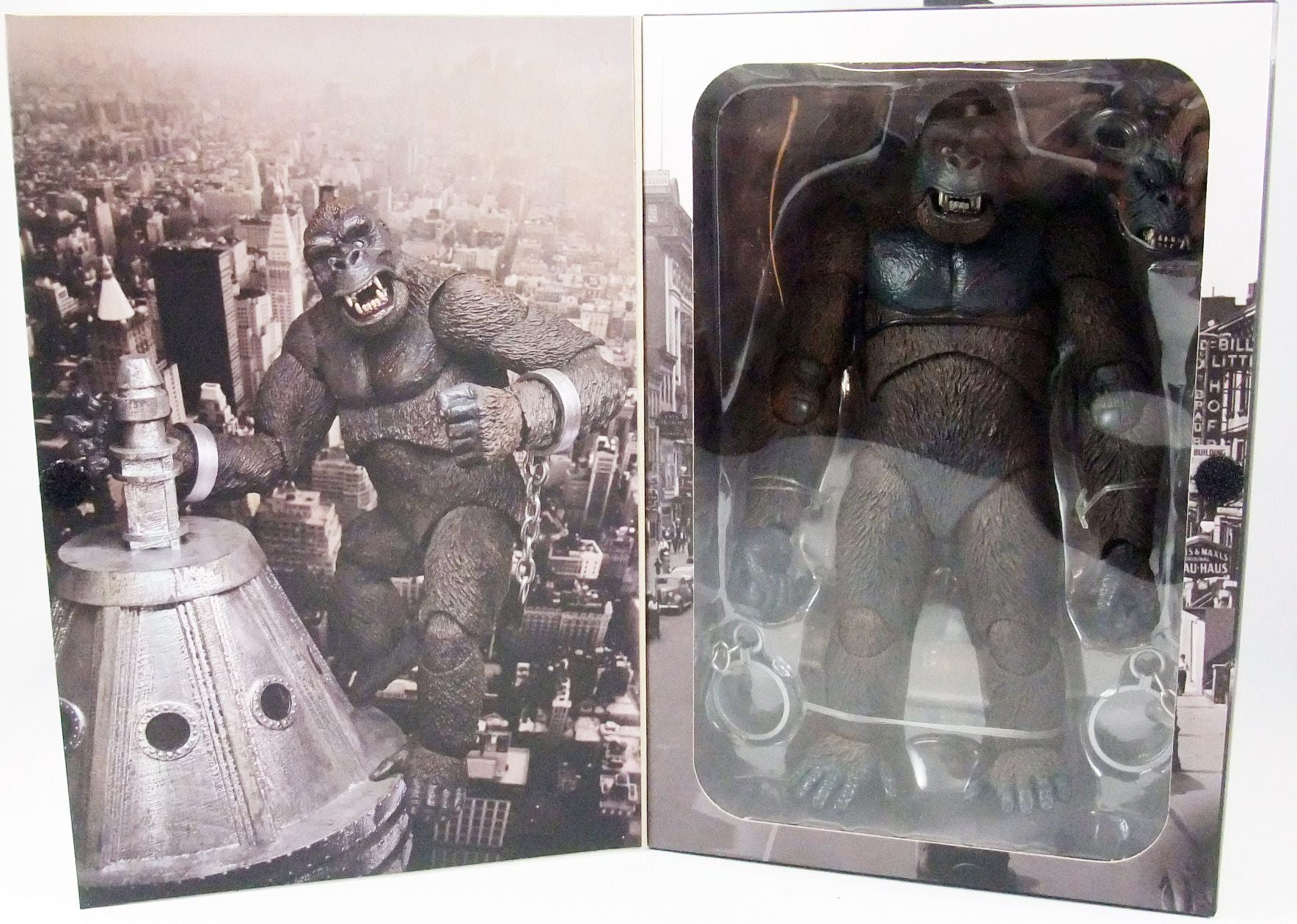 NECA 8" Ultimate- King Kong (Concrete Jungle)