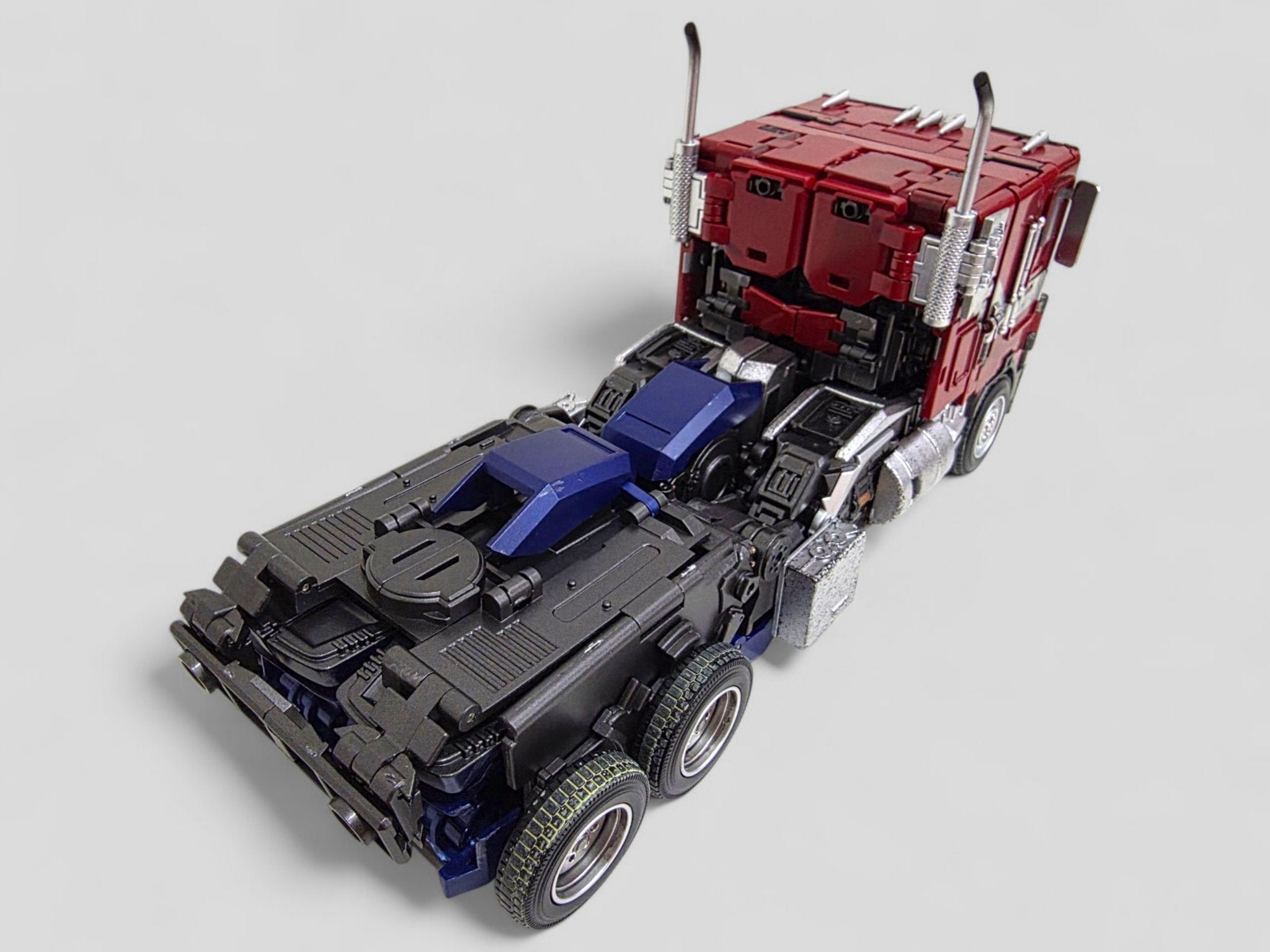BTT-02 OPTIMUS PRIME (ROTB)