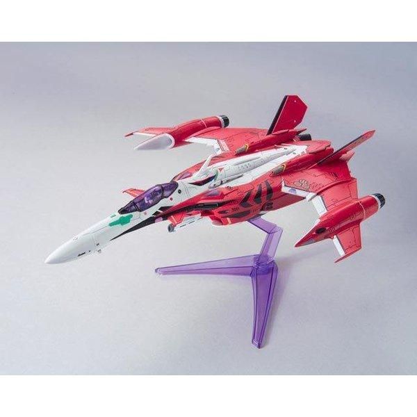 BANDAI 1/100 Macross YF-29 Durandal Valkyrie Display Model